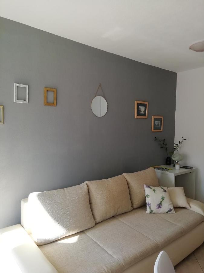 Apartments 4 Me Trogir Exterior photo